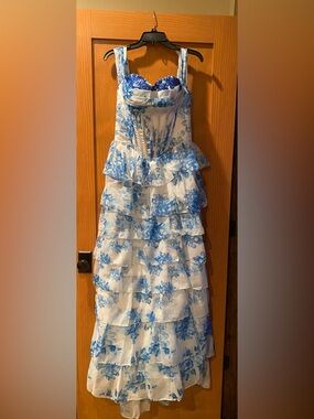 Blue And White Floral Printed Corset Tiered Ruffle Gown/Formal Dress NWT SZ 8